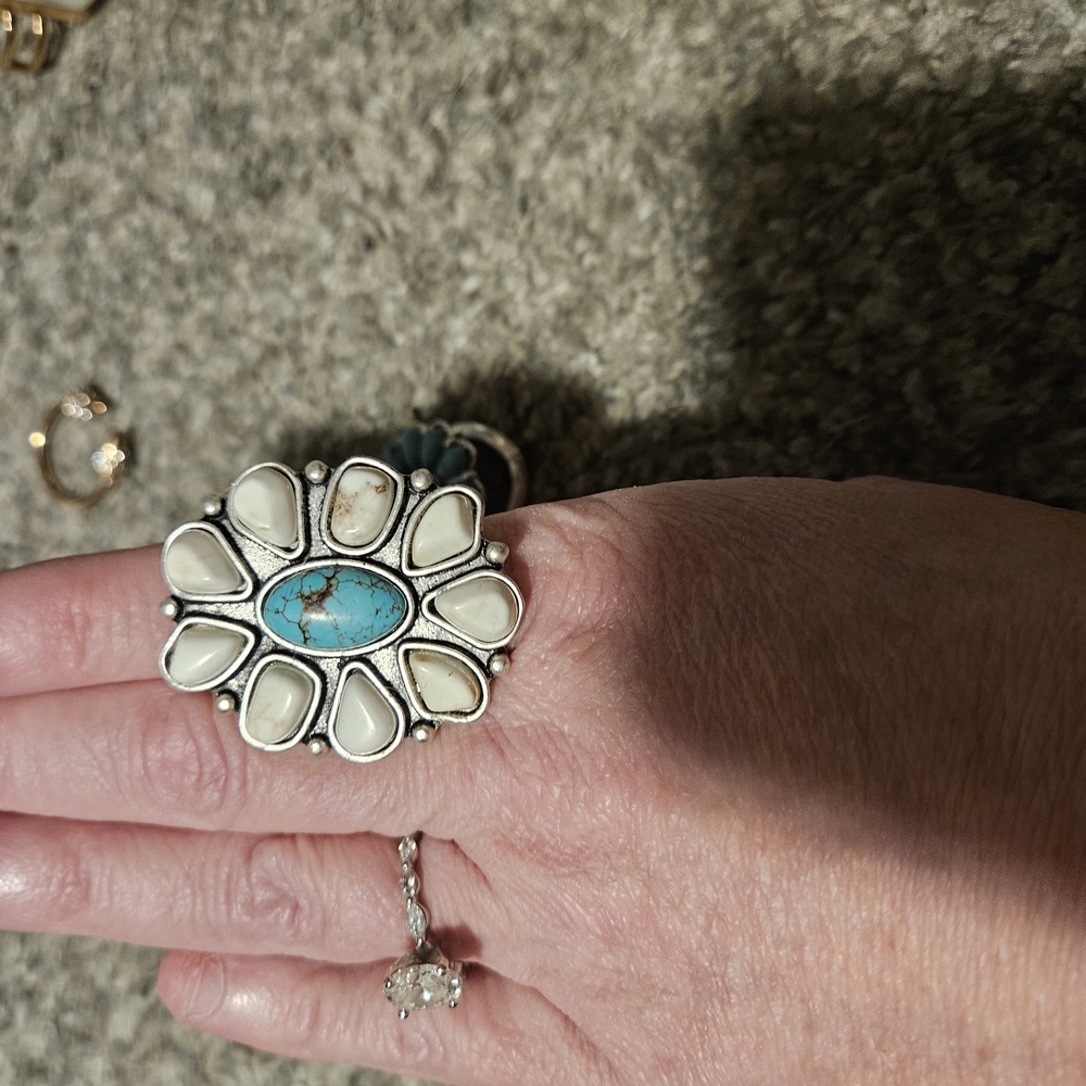 Turquoise And Cream Statement Ring Set Adjustable - image 3